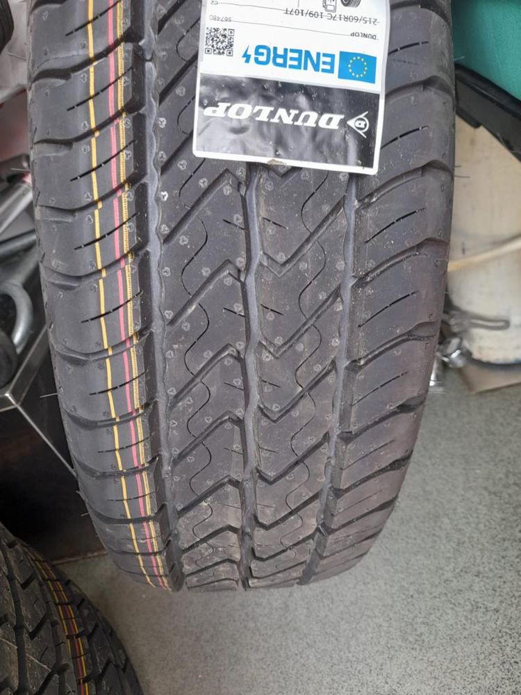 Anvelopa  Dunlop 215/60 R17C