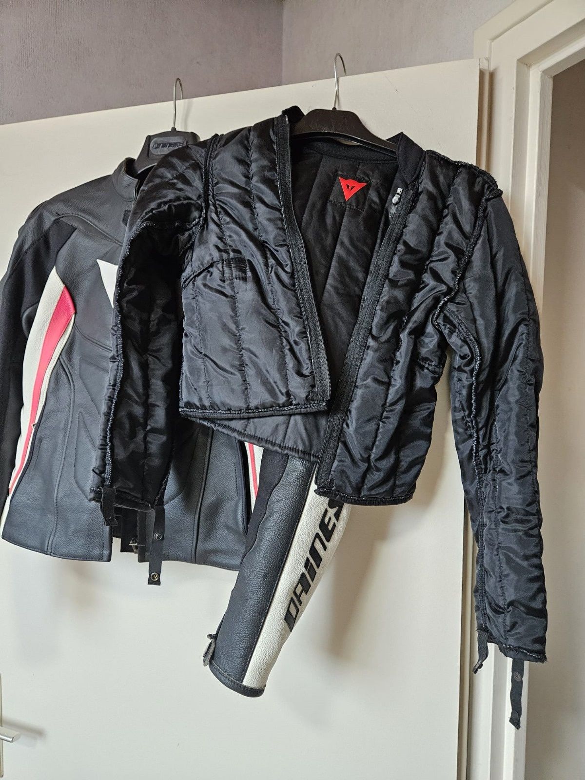Vesta de motor Dainese din piele