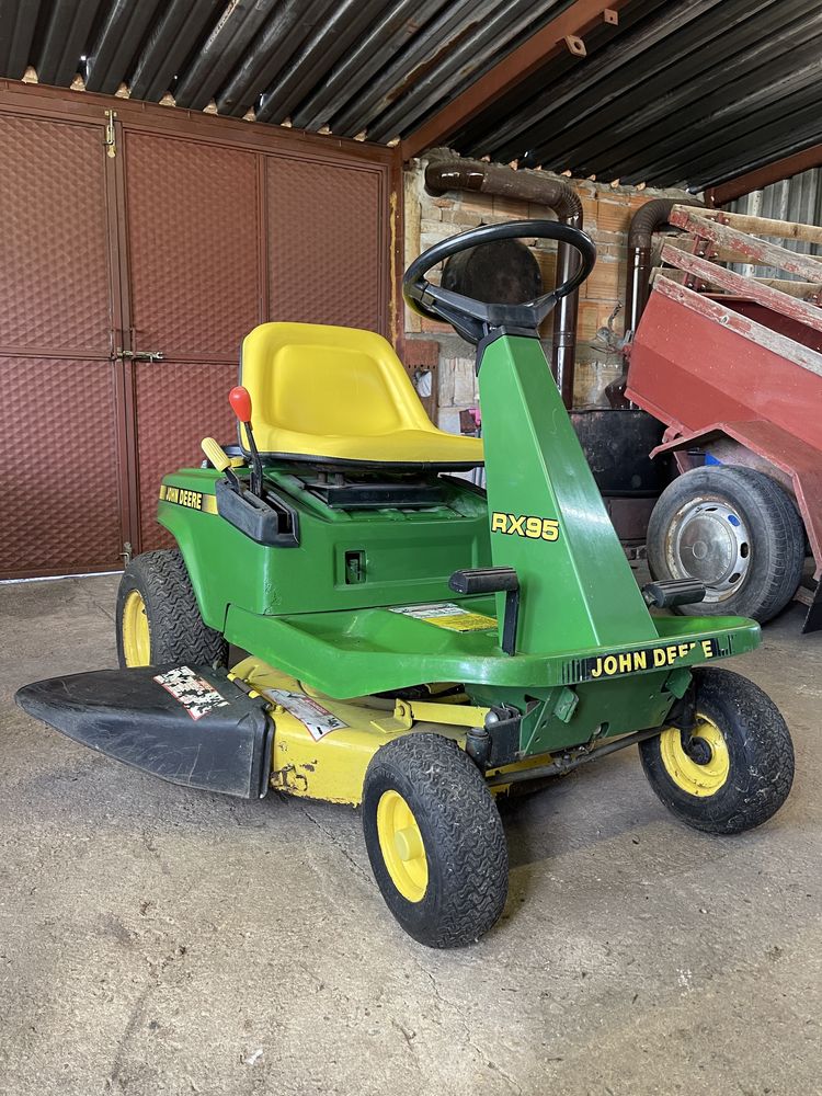 Тракторна косачка JOHN DEERE