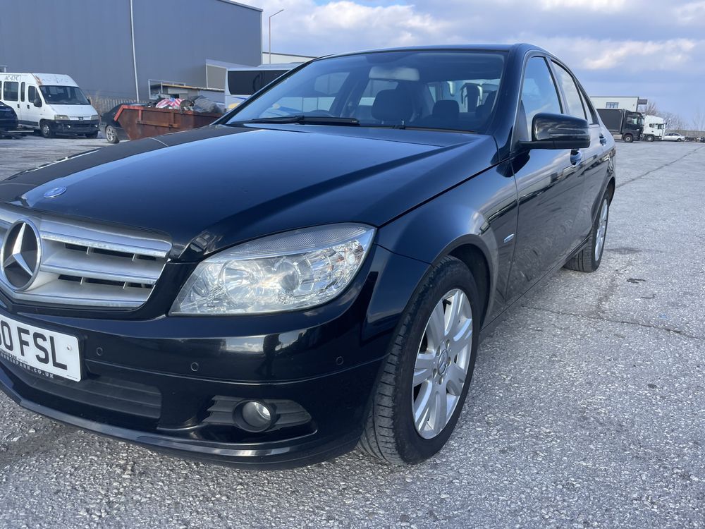 На части Мерцедес C220 Cdi w204