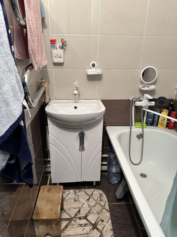 Продам 2/х комнатную квартиру