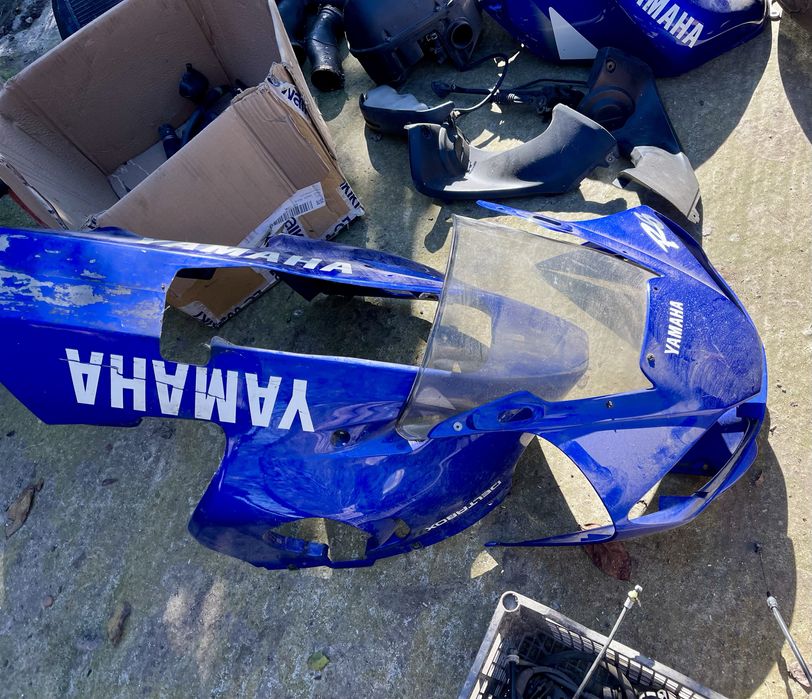 Piese Yamaha R6 2000