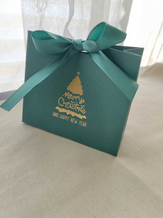 Картички, стикери Коледни опаковки. Коледни опаковки, кутии, етикети.