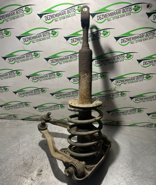 Arc fata stanga Volkswagen VW Passat B5.5 (facelift)