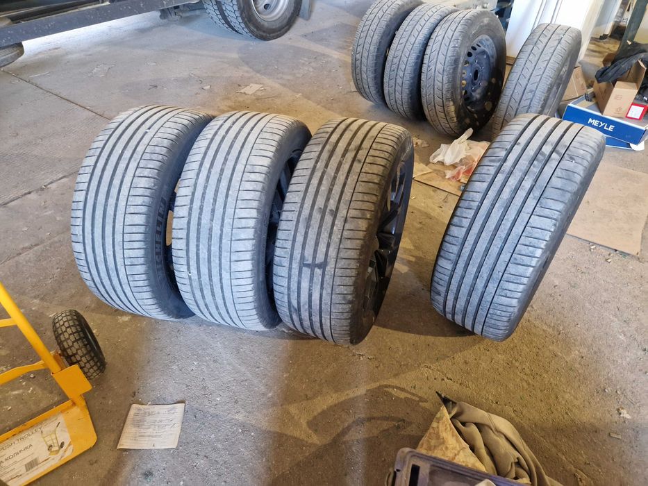 Гуми и джанти за VW Touareg