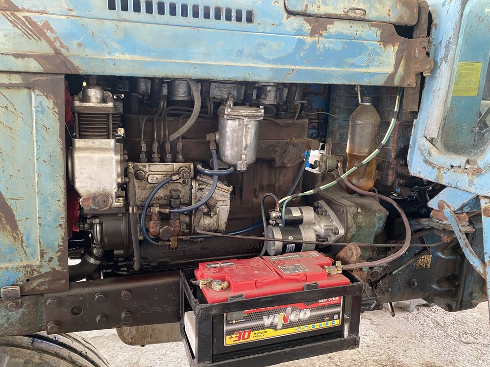 Traktor MTZ-80 Sotiladi