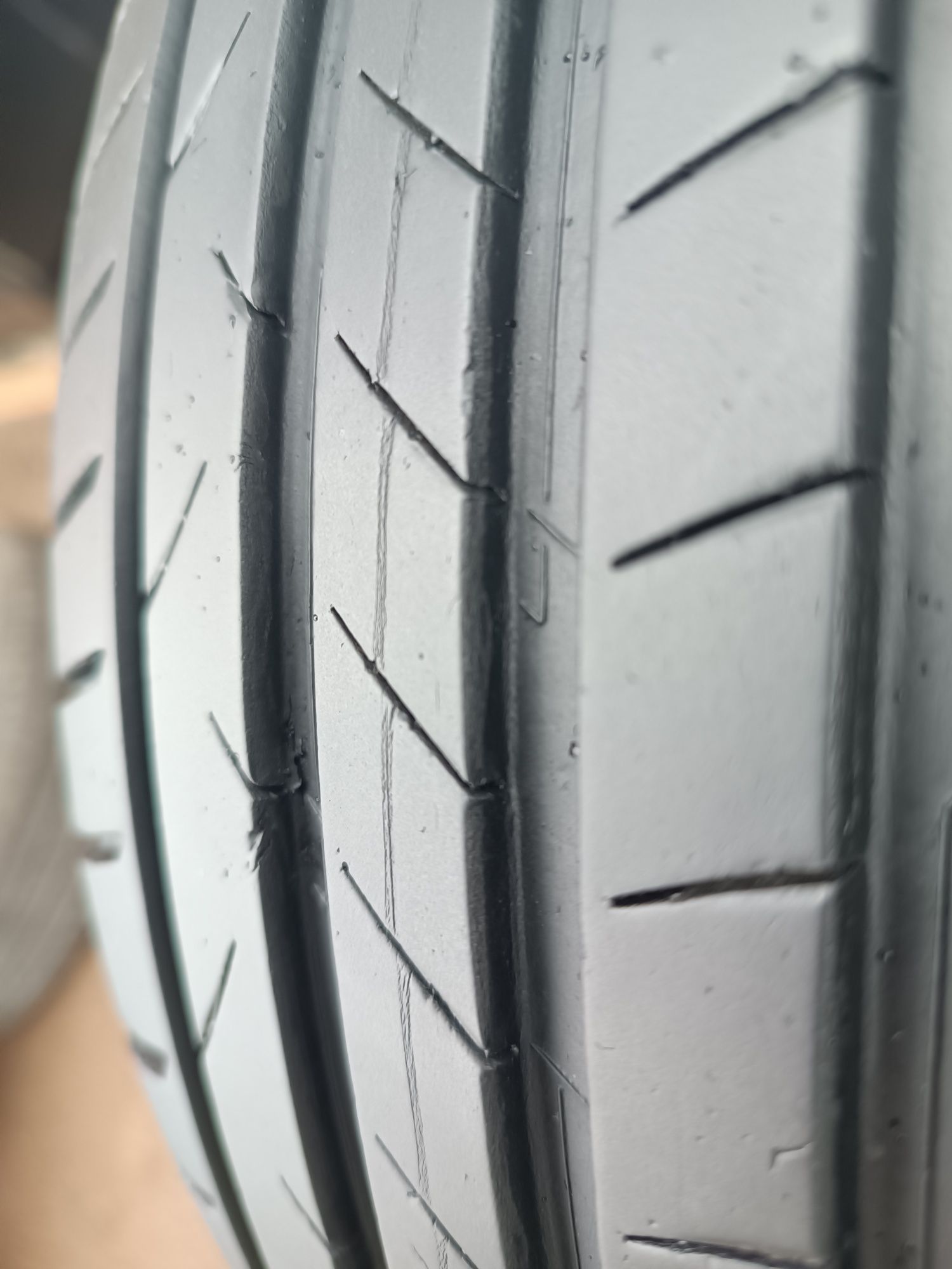 205/55/16 Vredestein