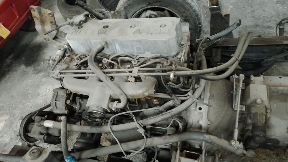 Motor Nissan A4.28
