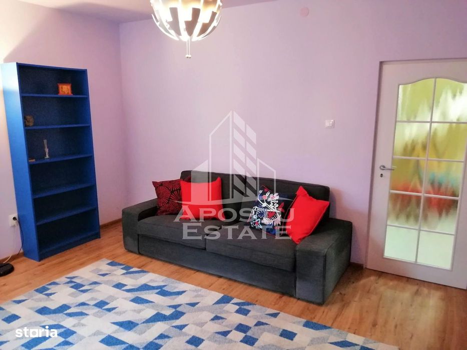 Casa de inchiriat, curte proprie si loc de parcare, zona Lipovei