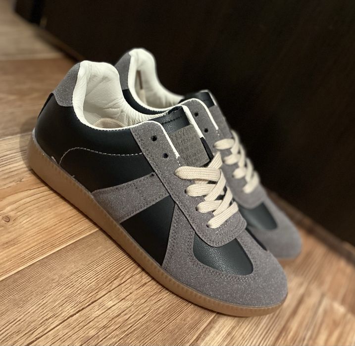 Maison Margiela 41 размер немного маломерит,новые