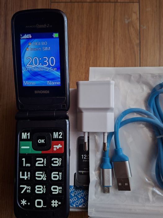 Top Telefon pt seniori,ușor de utilizat.