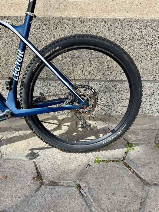 Употребяван планински велосипед GHOST LECTOR 3 carbon 29' XL