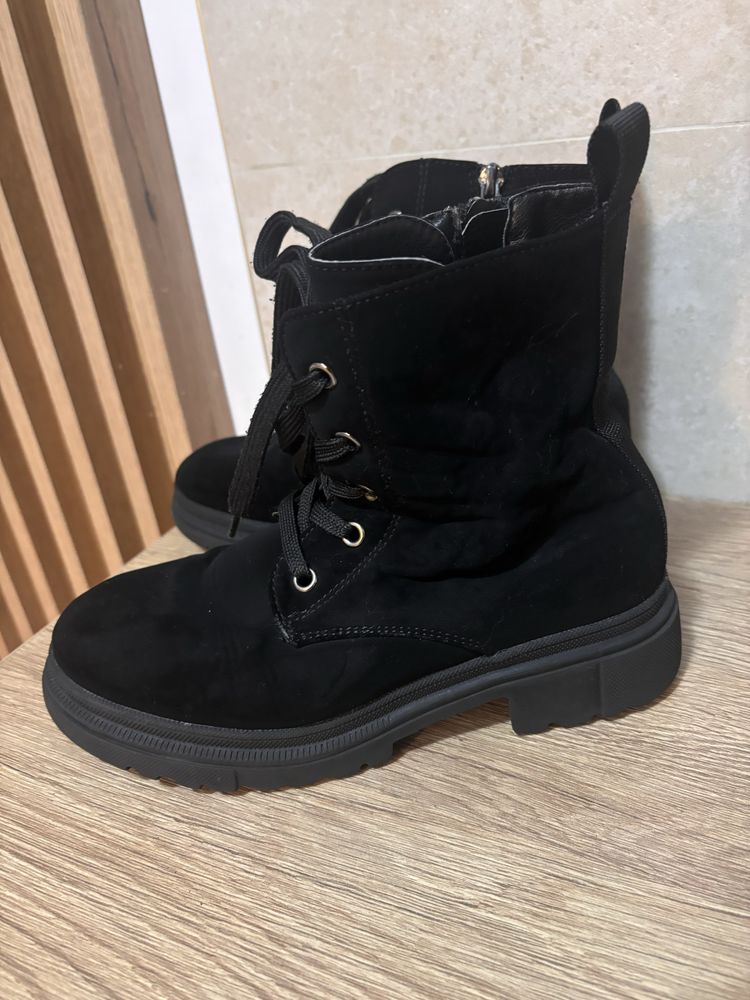 Ghete copii CCC , marimea 36, marca Dee Zee