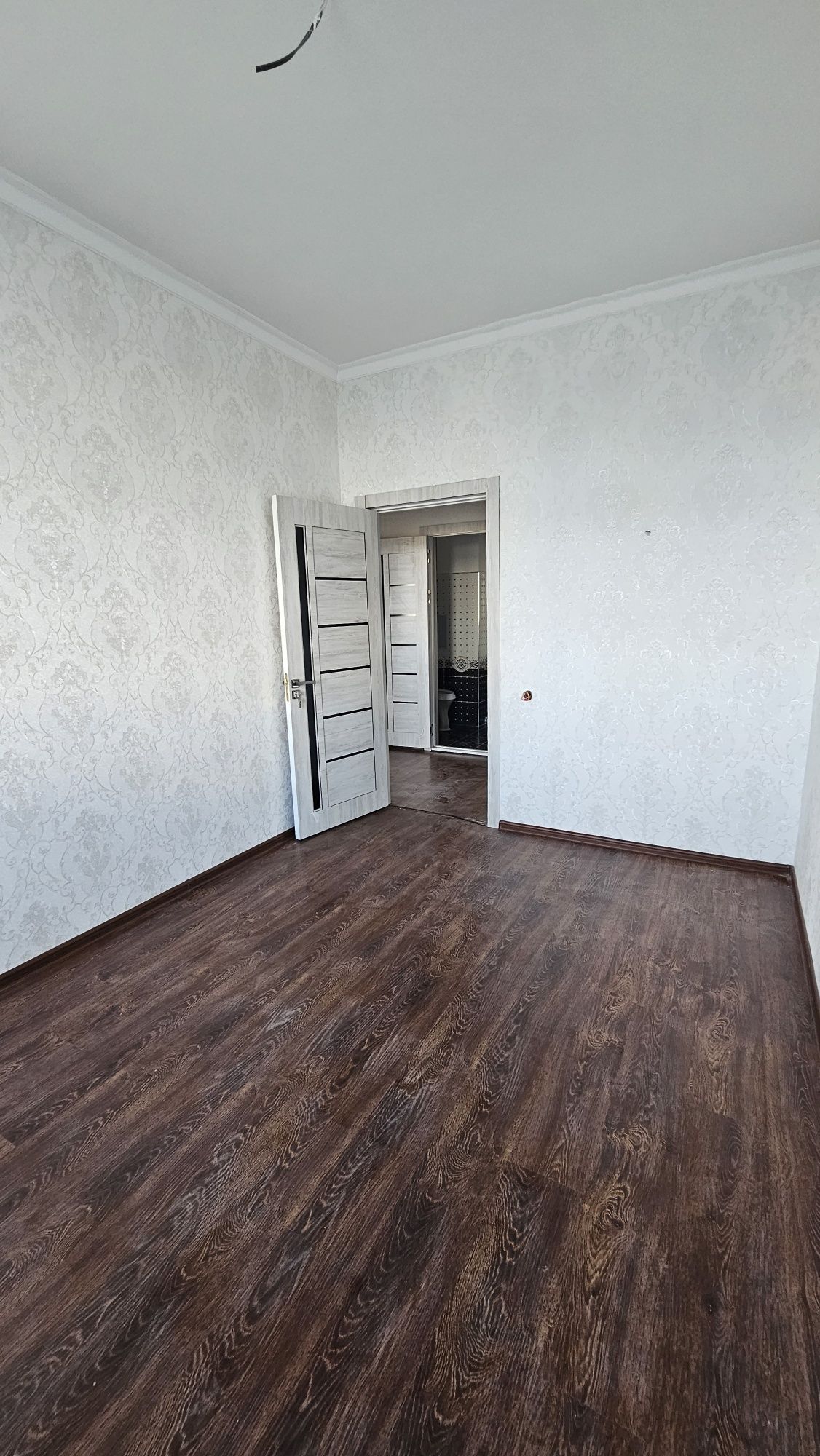 3 xonali  yangi kvartira  sotiladi