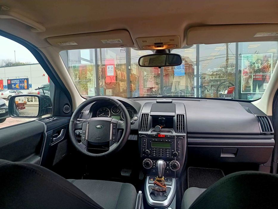 VÂND LAND ROVER Freelender 2