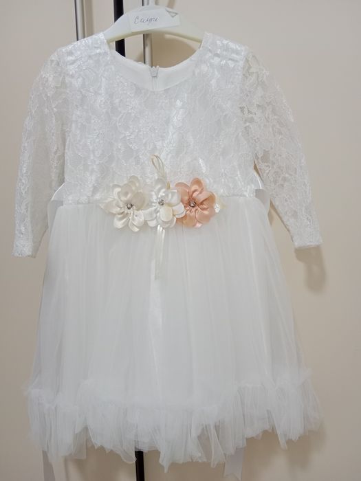 Пышное белое платье