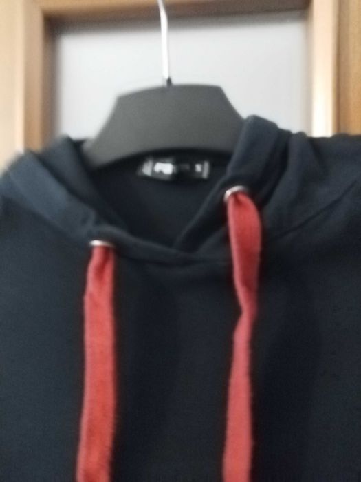 Hanorac cu gluga si imprimeu cu flori