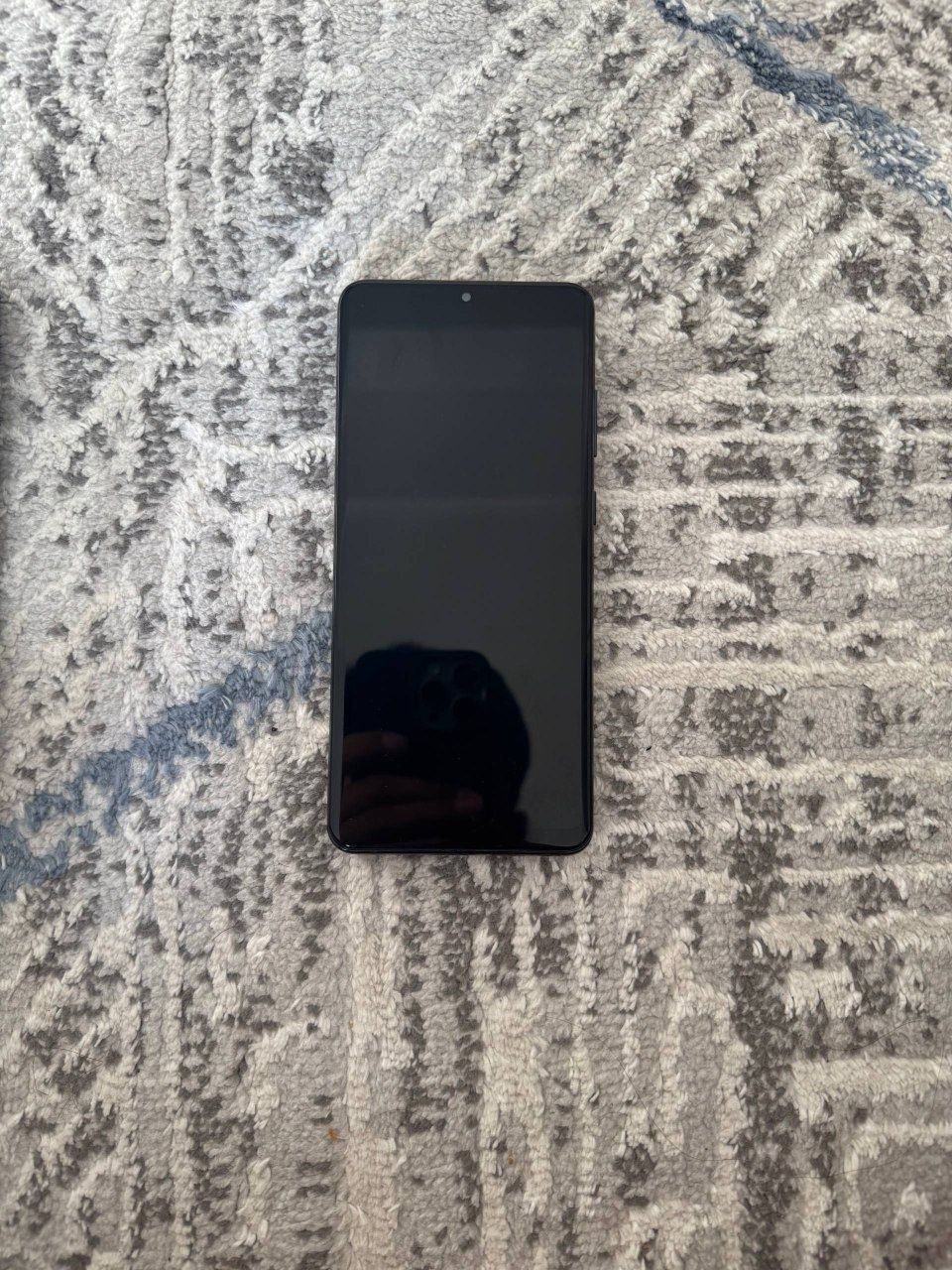 Samsung S 20 Ultra 5G sotiladi