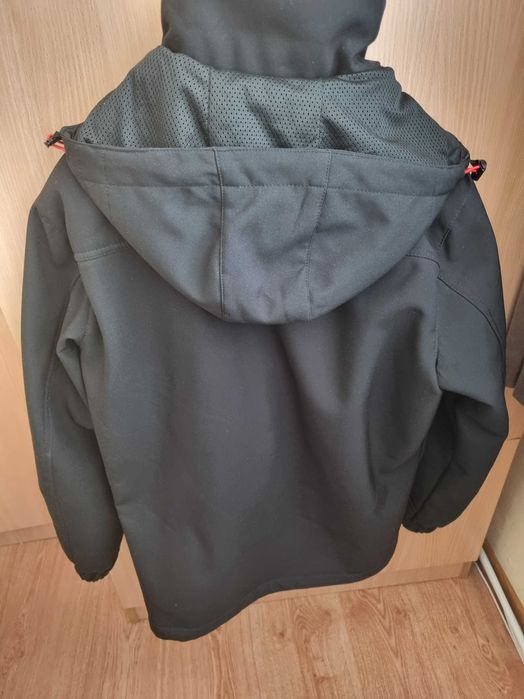 Мъжко софтшел яке