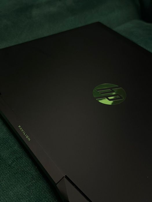 Vând HPPavilion15-dk2042nq în stare foarte buna Mai multe detalii wapp