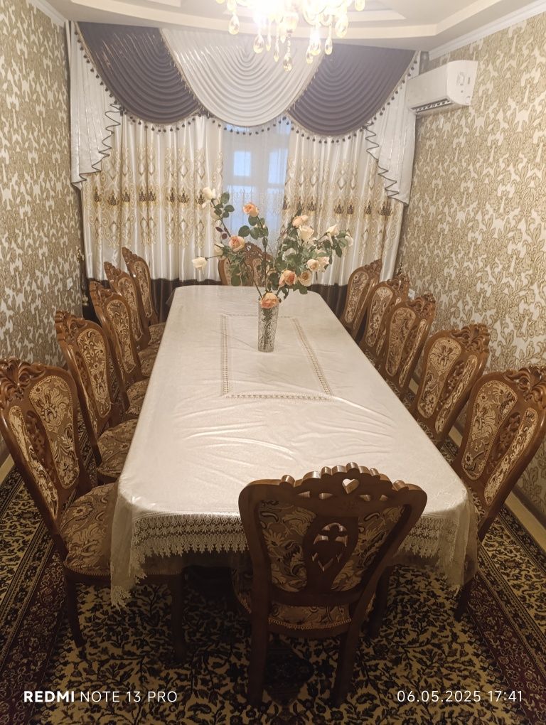 Стол стулья продаётся