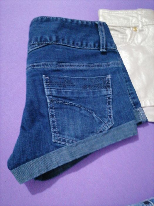 Pantaloni scurți  mărimea 38