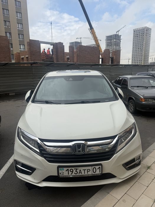 Продам Honda Odyssey 2020года