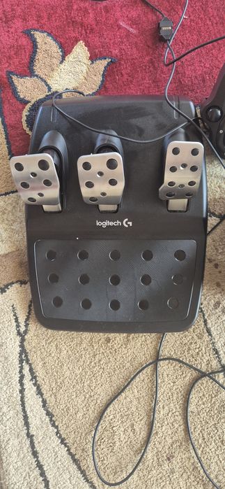 Volan Logitech G29