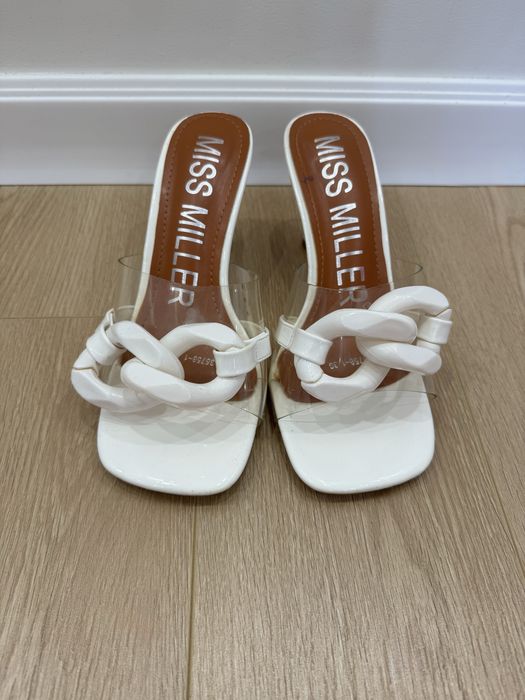 Белые туфли Miss Miller