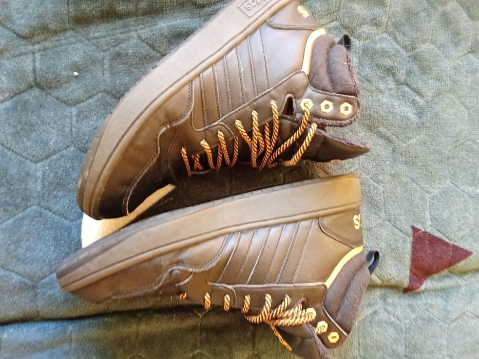 Зимни маратонки Adidas 44