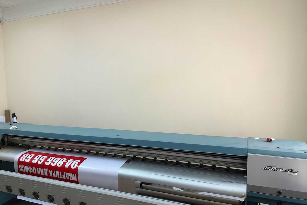 Banner Printer sotiladi Reklama uchun INFINITI 3208R банерный принтер