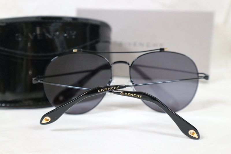 Ochelari de soare Givenchy-STAR 2024