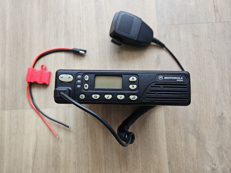 Motorola GM950 - statie radio 25W VHF, radioamatori, CFR, Taxi, etc.