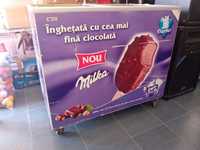 Lada frigorifica milka