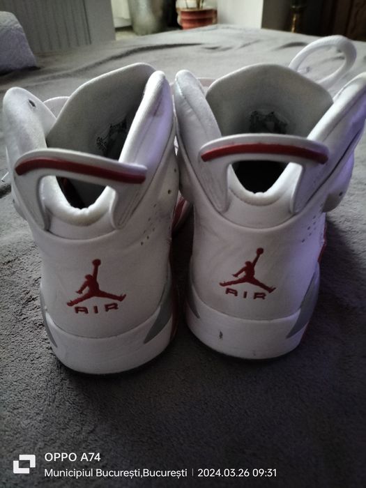 Pantofi sport Nike și Air Jordan