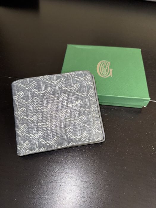 Goyard сив портфейл