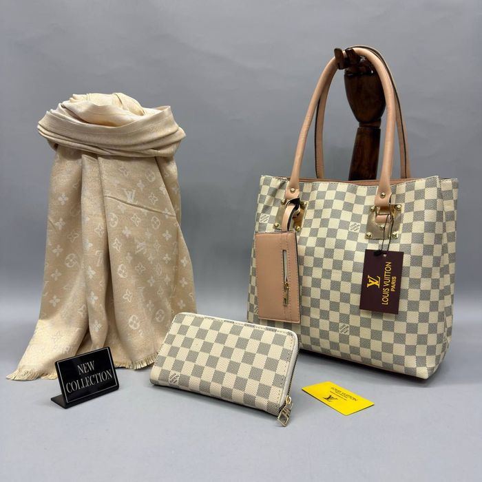 Set poșete +eșarfă +portofel