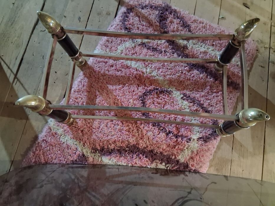 Vând masa se sufrageriei