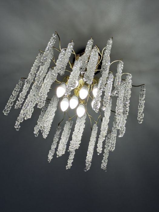 Продам люстру диаметр 100. Самовывоз