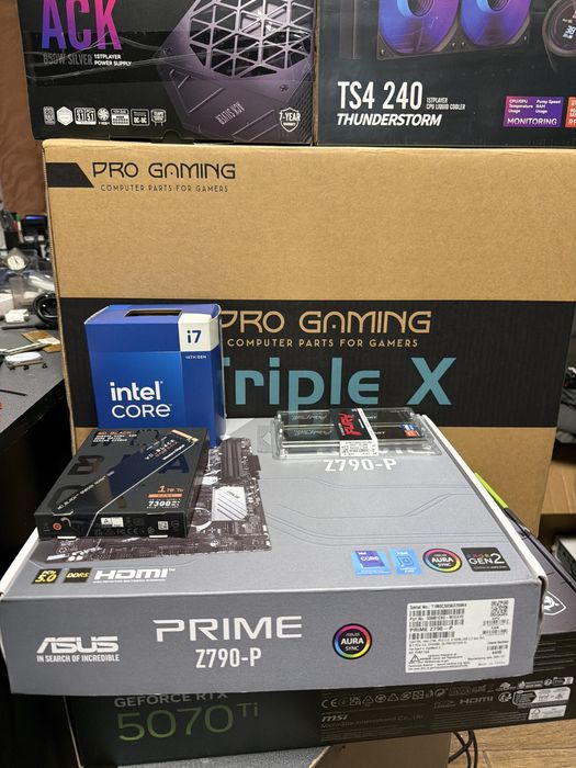 Kit Pc Nou Asus Z790  Procesor i7 14gen 32g d5 ssd 1Tb nvme RTX5070ti