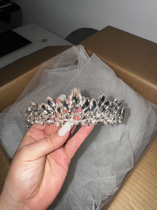 Vand rochie mireasă