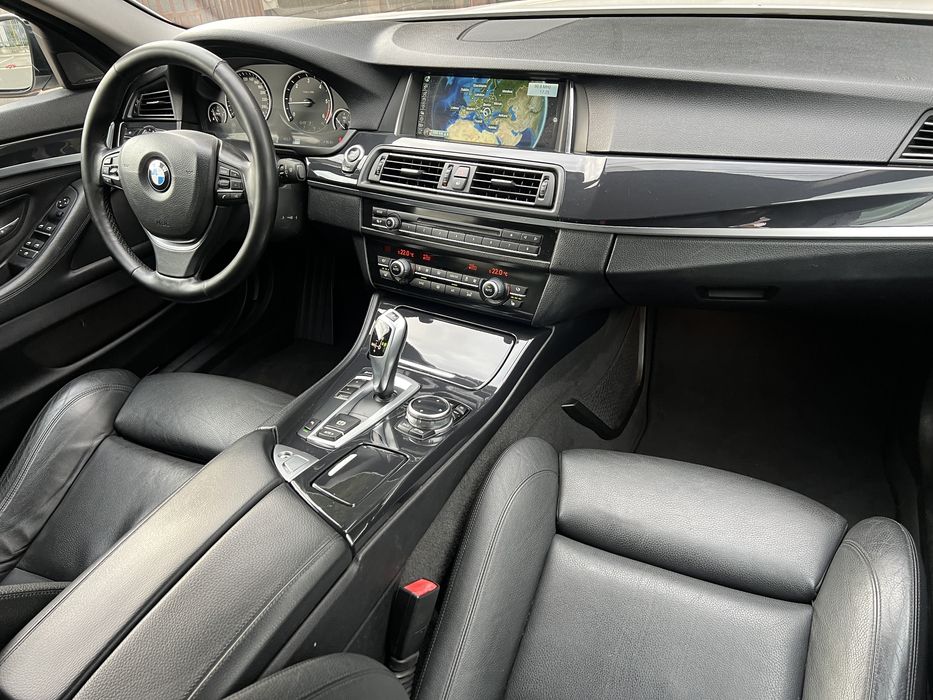 BMW F10//520D//FACELIFT/HeadUp/Harman&Kardon/Alb Perlat/Navigatie Mare