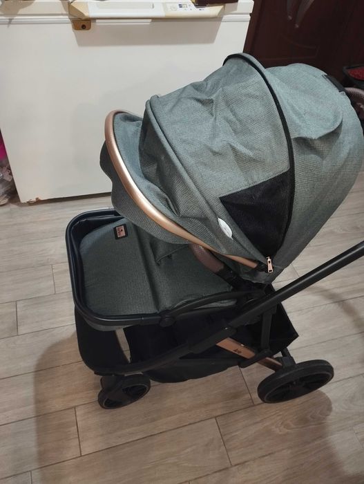 Бебешка количка с зимен и летен кош