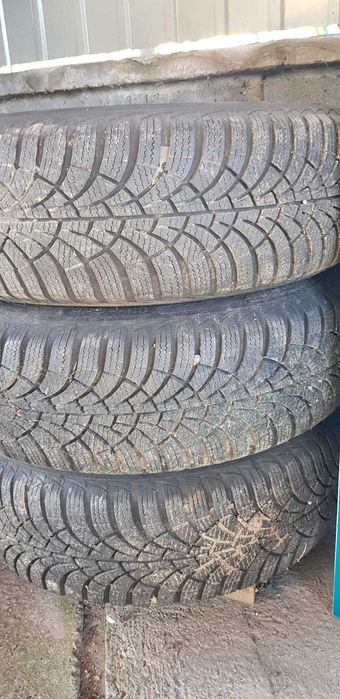 Cauciucuri iarna Hankook 205/55/16, Goodyear 195/65/15