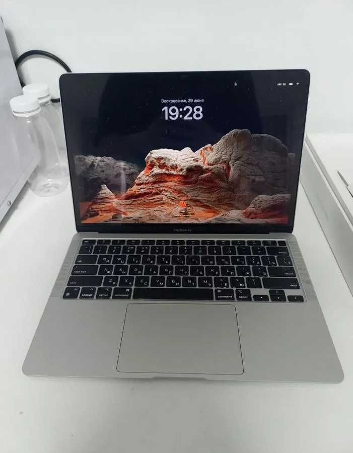 Apple macbook air 13 2020 m1 8gb 256