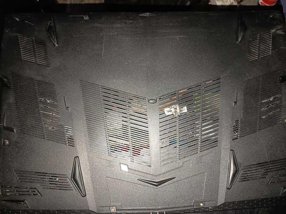 Laptop gaming, MSI Core i7 8750h, gtx 1070 8gb, 16gb ddr4, ssd 512gb