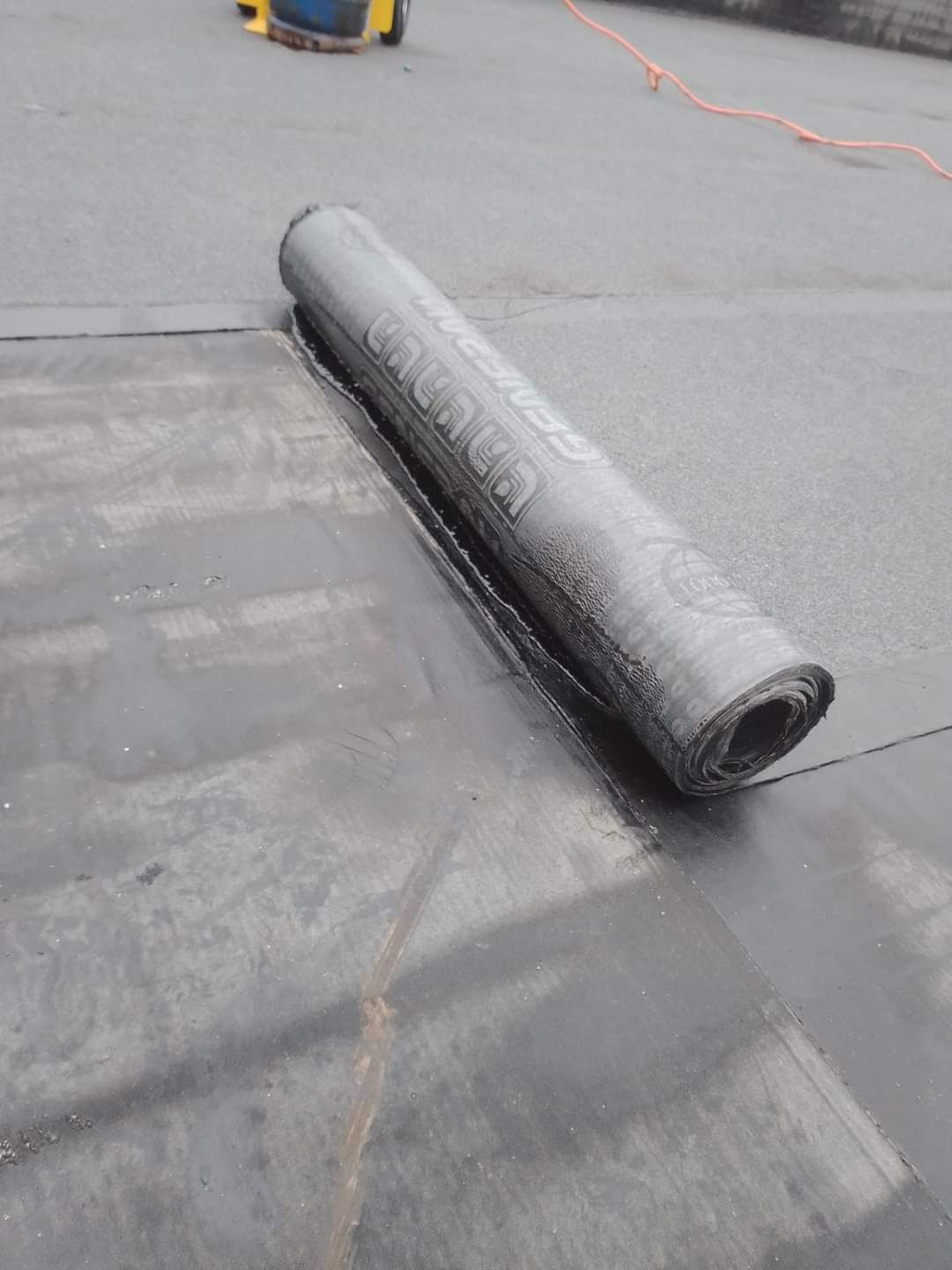 Hidroizolații membrană în Rate
