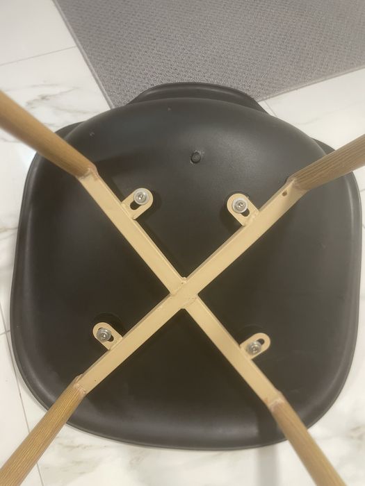 Set 4 scaune EAMES bucatarie/sufragerie