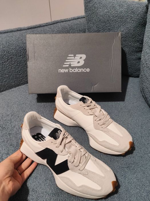 New Balance 327, originali, noi, mărimea 40.5 (26cm)