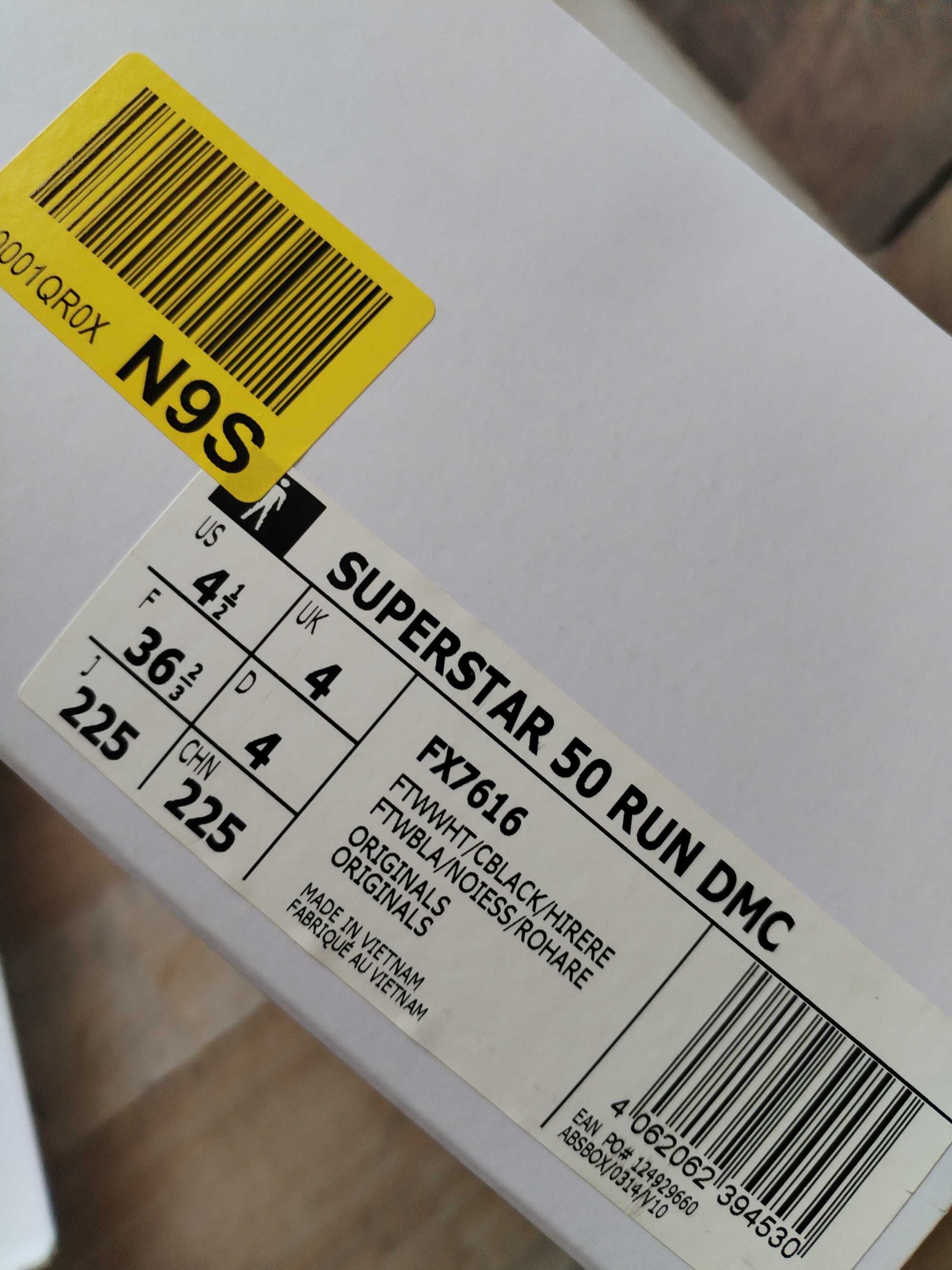 Adidas Superstar Run-DMC
"50th Anniversary"